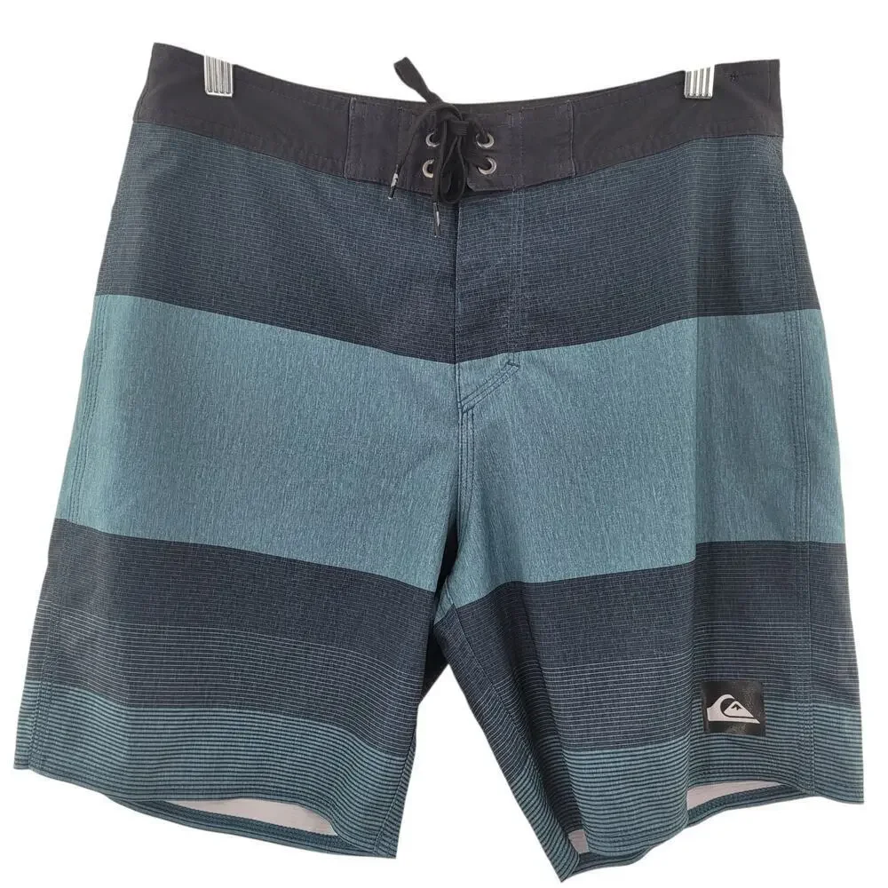 Quiksilver Men's Swim Boardshorts Size 30